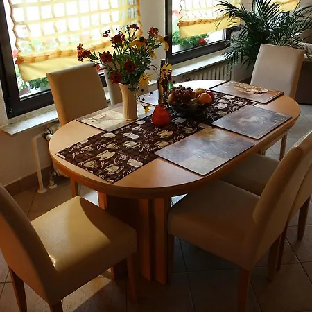 Nyaraló Ferienhaus Tragner *