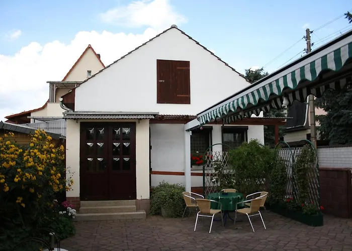 Ferienhaus Tragner Дессау